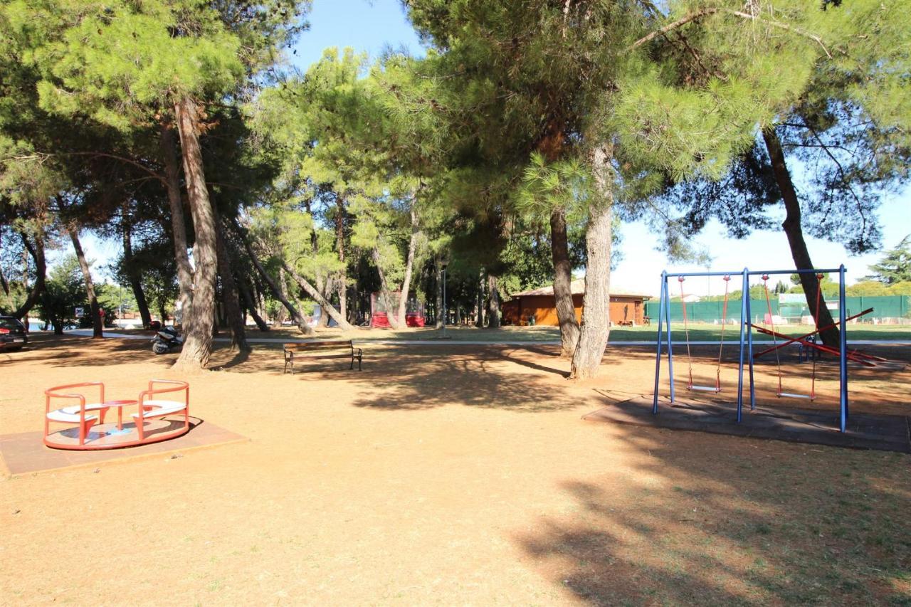 Gianna N2, 600 M From The Beach Novigrad Istria Eksteriør billede