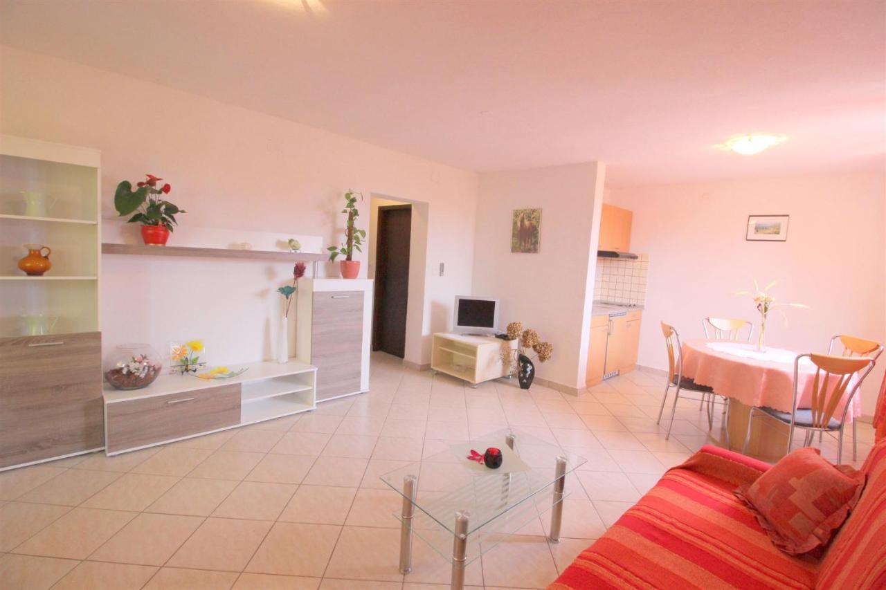 Gianna N2, 600 M From The Beach Novigrad Istria Eksteriør billede